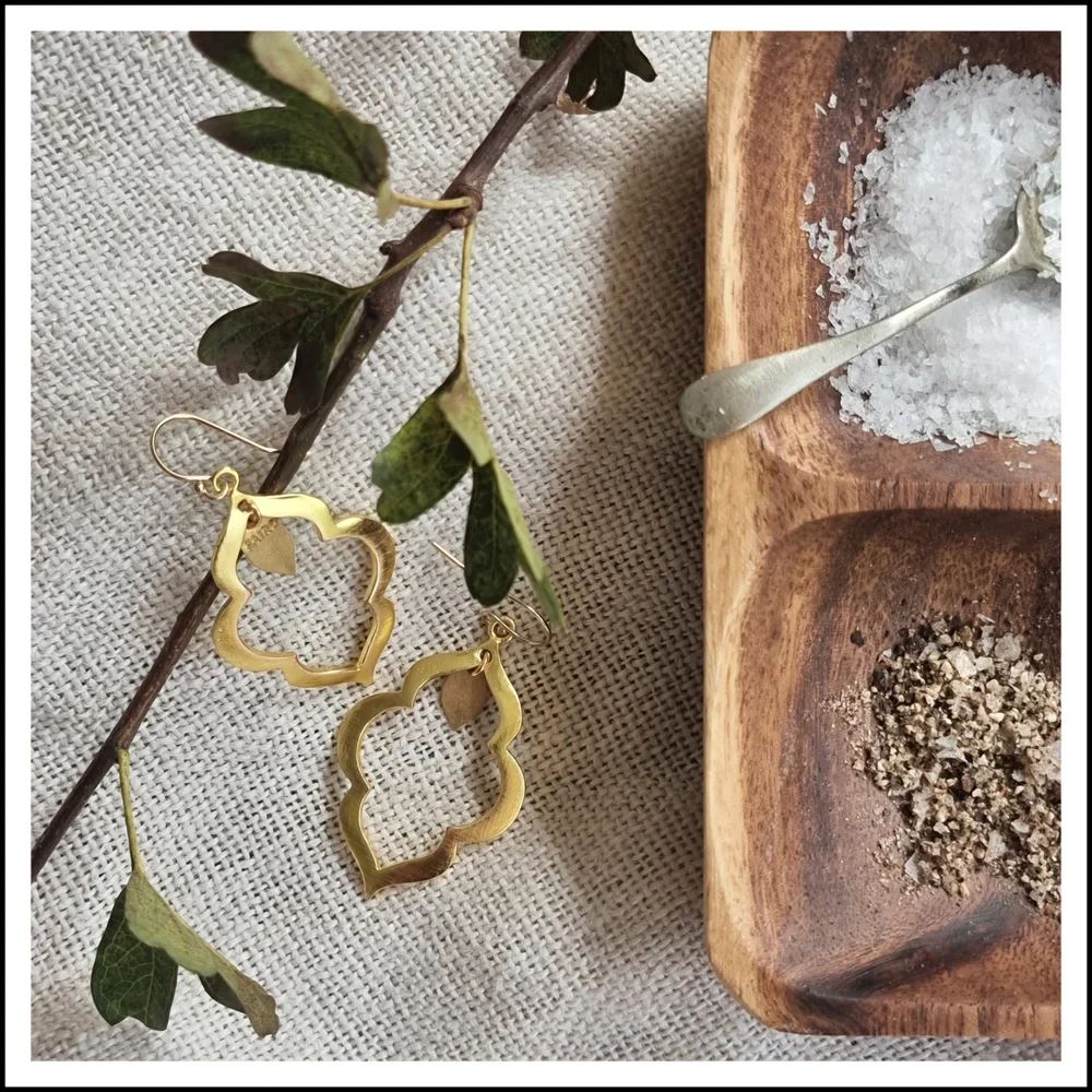 PAIRD Moroccan Quarter Foil Earrings - Gold Earrings - Zabecca Living