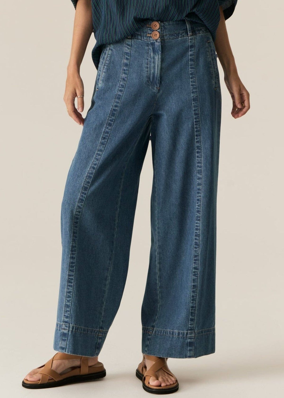 POL Carsen Full Length Denim Pant - Light Wash PANTS - Zabecca Living