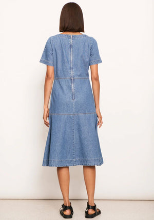 POL Raydel Denim Dress - Light Wash Dress - Zabecca Living