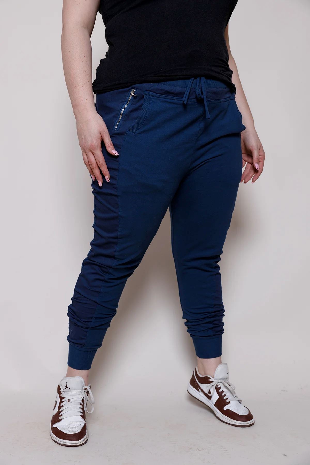 SUZY D LONDON Ultimate Curve Joggers - Navy JOGGER - Zabecca Living