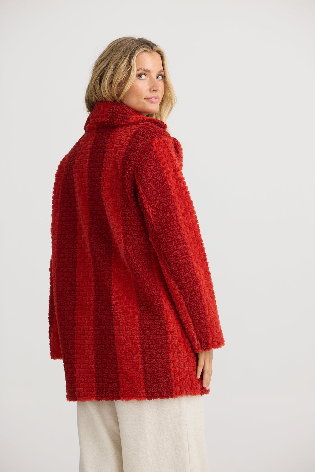 THE SHANTY CORPORATION Cadiz Jacket - Red Jacket - Zabecca Living