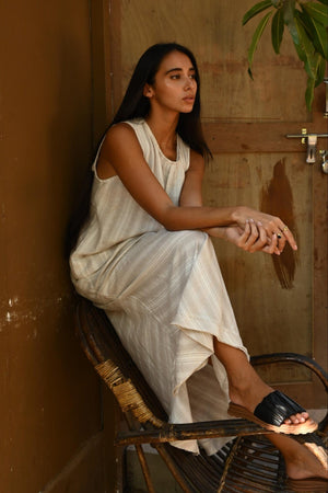 THE SHANTY CORPORATION Sicily Skirt - Charcoal Fleck Skirt - Zabecca Living