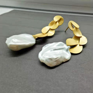 YiSu DESIGN Cascading Leaves Earrings Earrings - Zabecca Living
