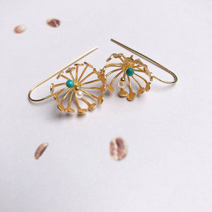 YiSu DESIGN Spider Lily Hook Earrings Earrings - Zabecca Living