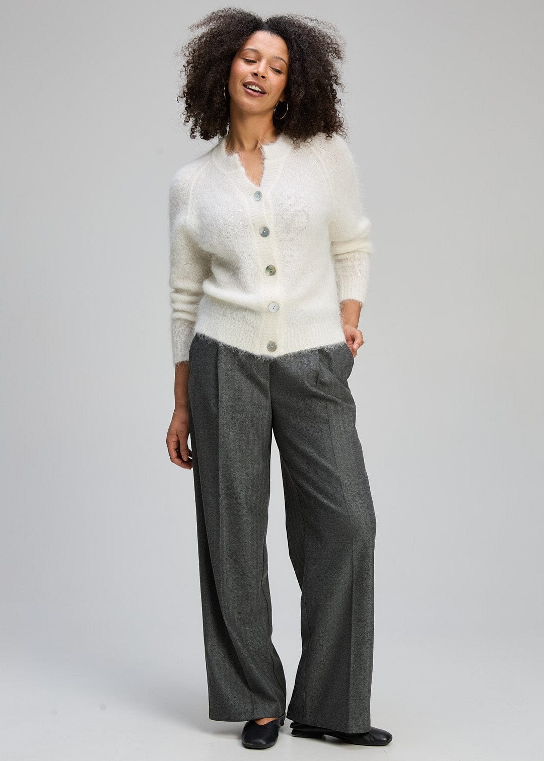 ZAKET &amp; PLOVER Alpaca Cardi - White CARDIGAN - Zabecca Living