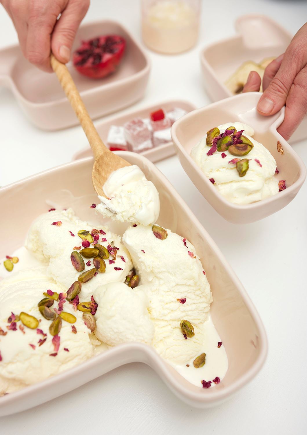 ANGUS &amp; CELESTE Art Form Salad Bowl - Blush KITCHEN + DINING - Zabecca Living