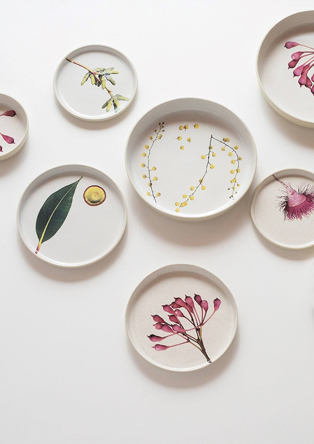 ANGUS &amp; CELESTE Australian Botanicals Server Bowl - Wattle Sprigs KITCHEN + DINING - Zabecca Living