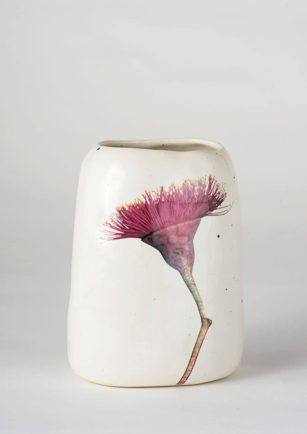 ANGUS & CELESTE Pebble Vase - Gum Blossom VASE - Zabecca Living