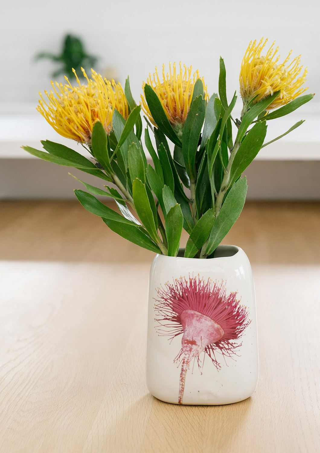 ANGUS & CELESTE Pebble Vase - Gum Blossom VASE - Zabecca Living