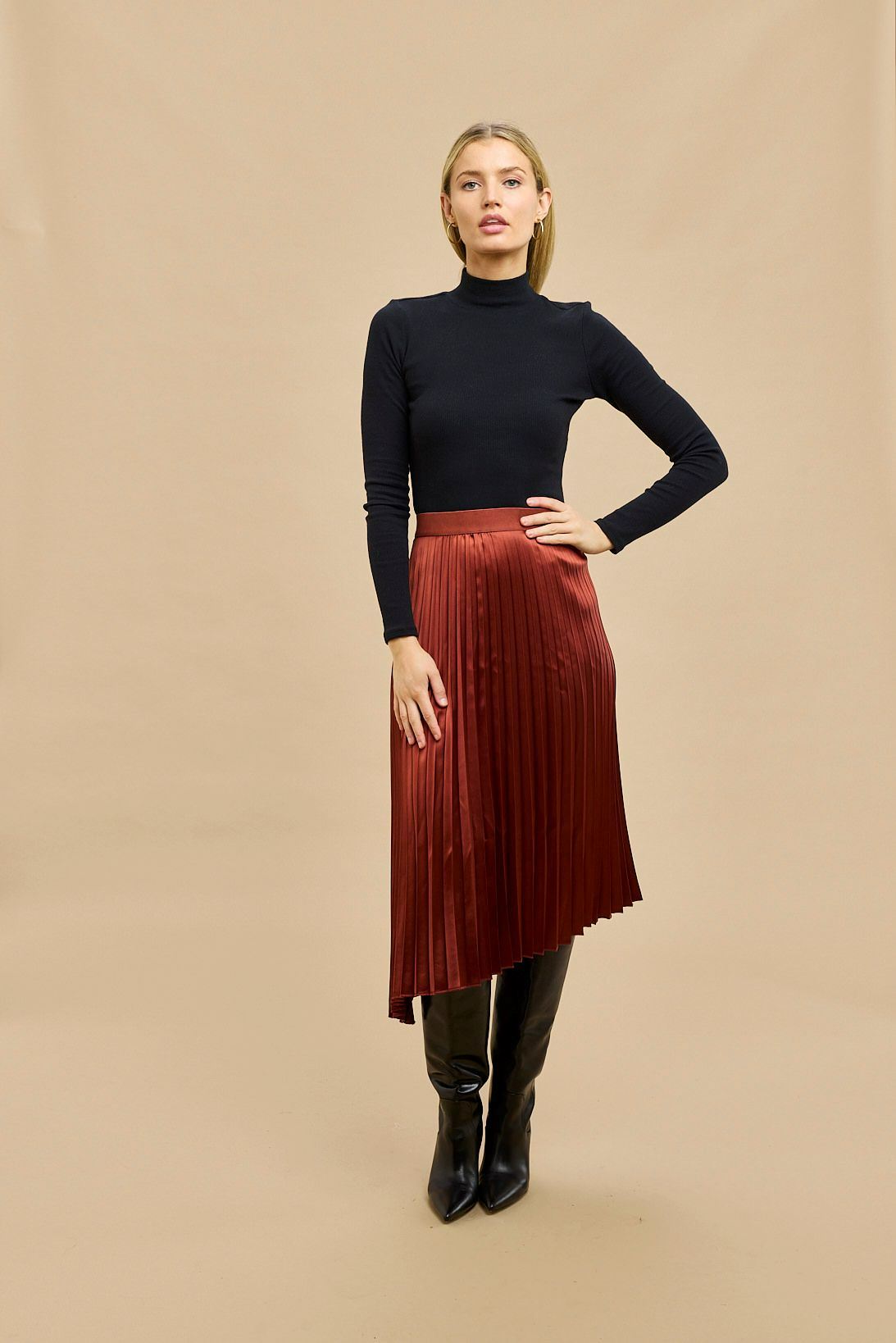 GYSETTE Leona Pleated Skirt - Peacan Skirt - Zabecca Living