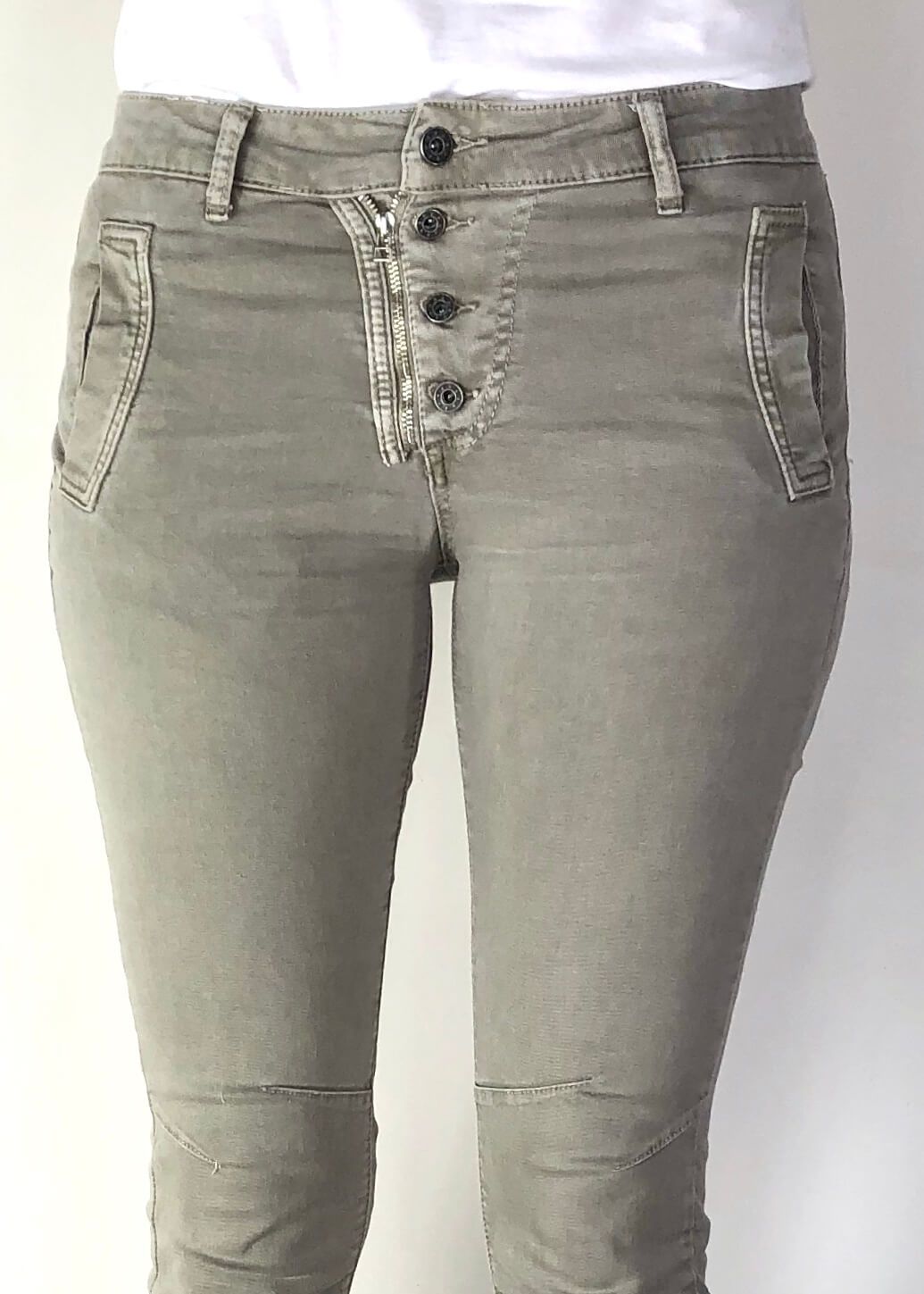 ITALIAN STAR Button Jeans - Beige JEANS - Zabecca Living