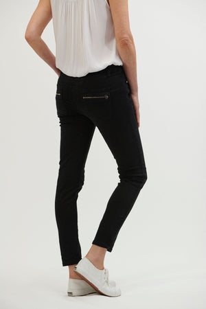 ITALIAN STAR Button Jeans - Black JEANS - Zabecca Living