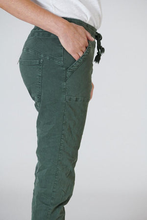 ITALIAN STAR Classic Polo Drill Jogger - Khaki PANTS - Zabecca Living