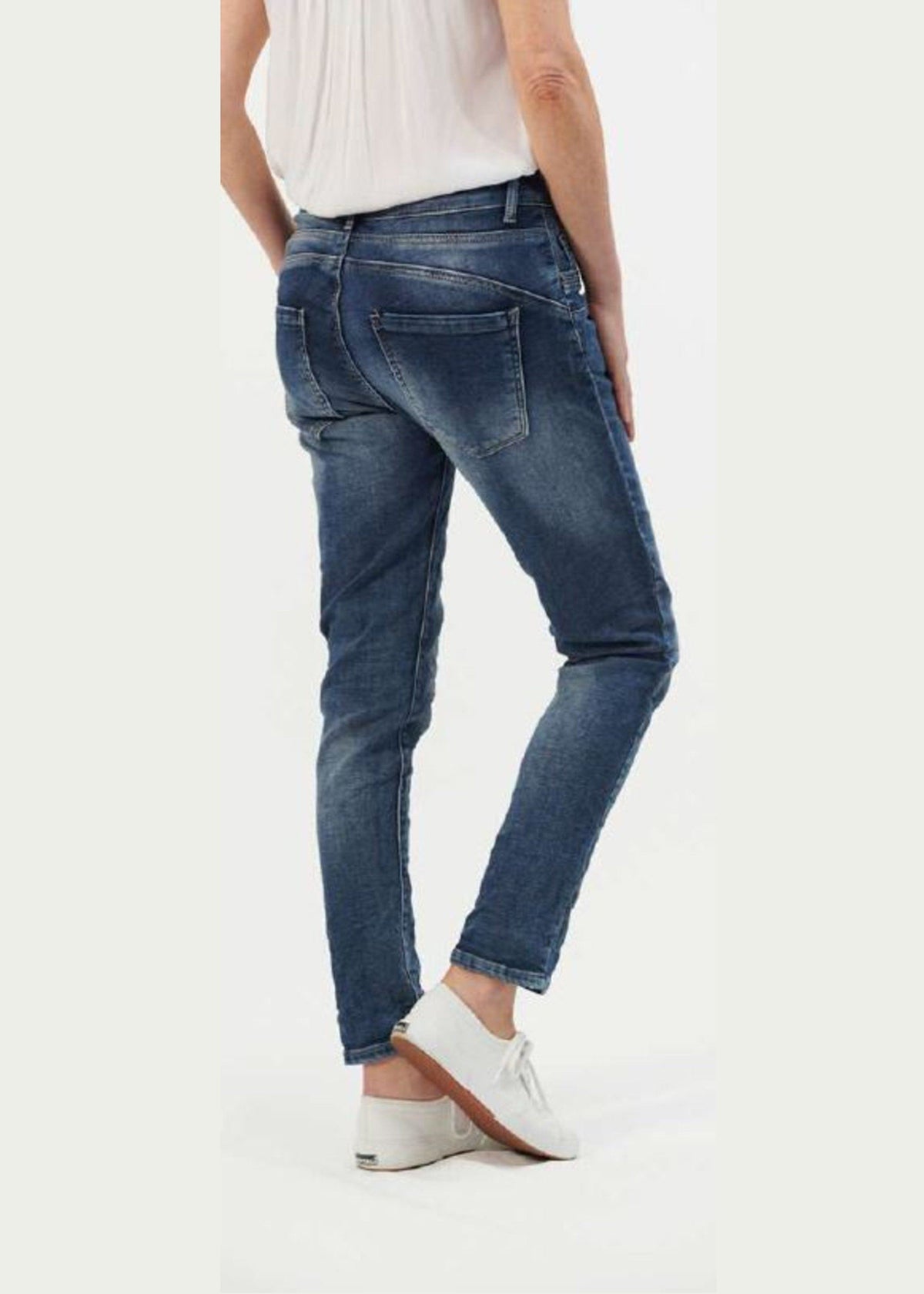 ITALIAN STAR Harper Pocket Detail Jean JEANS - Zabecca Living
