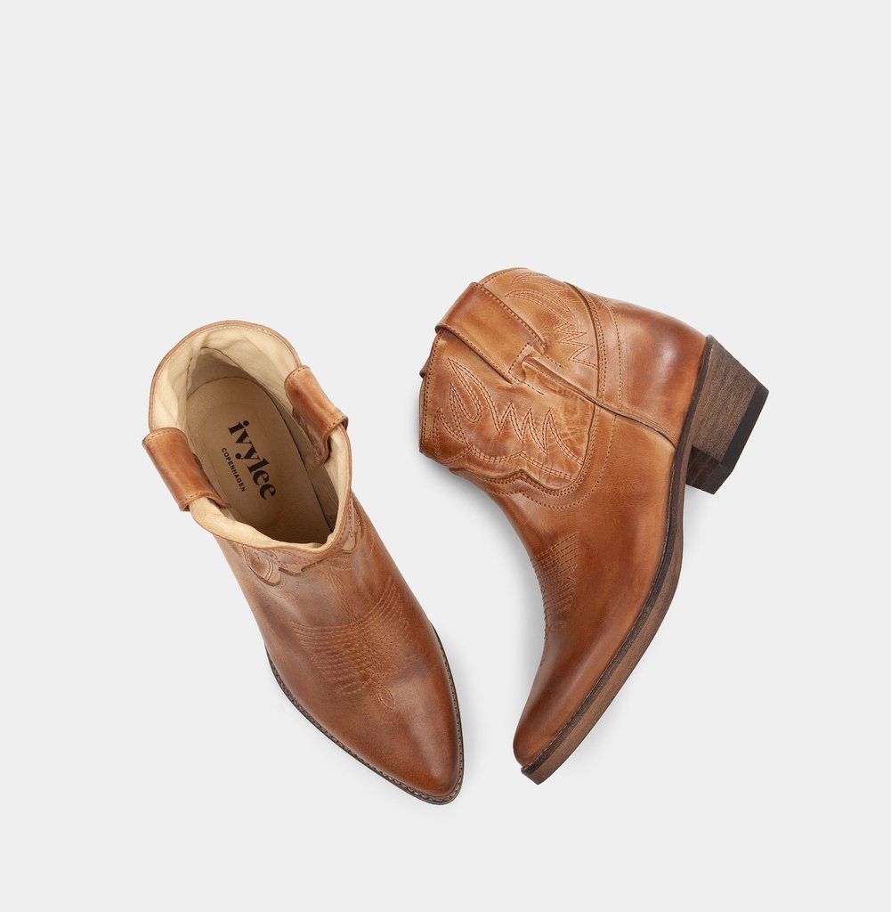 IVYLEE COPENHAGEN Madox Escuvado Boots - Dark Tan Shoe - Zabecca Living