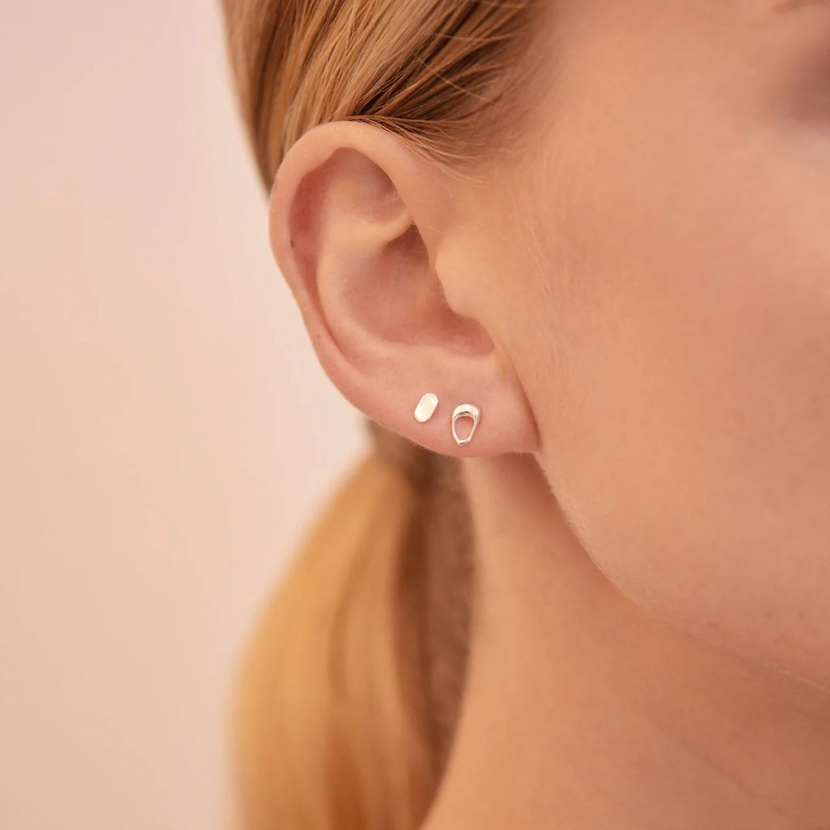 LINDA TAHIJA Cove Stud Earrings - Gold Plated Earrings - Zabecca Living