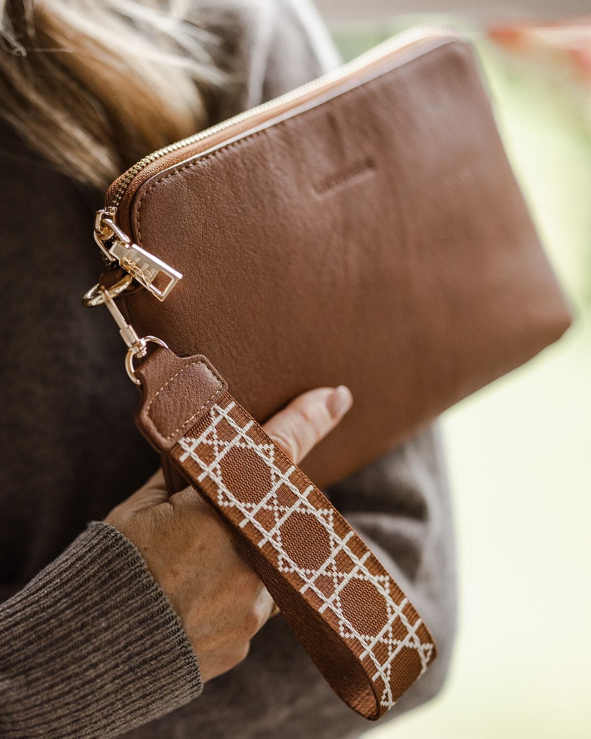 Louenhide Mandy Clutch Bag Tan Zabecca Living