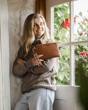 LOUENHIDE Mandy Clutch - Tan HANDBAG - Zabecca Living