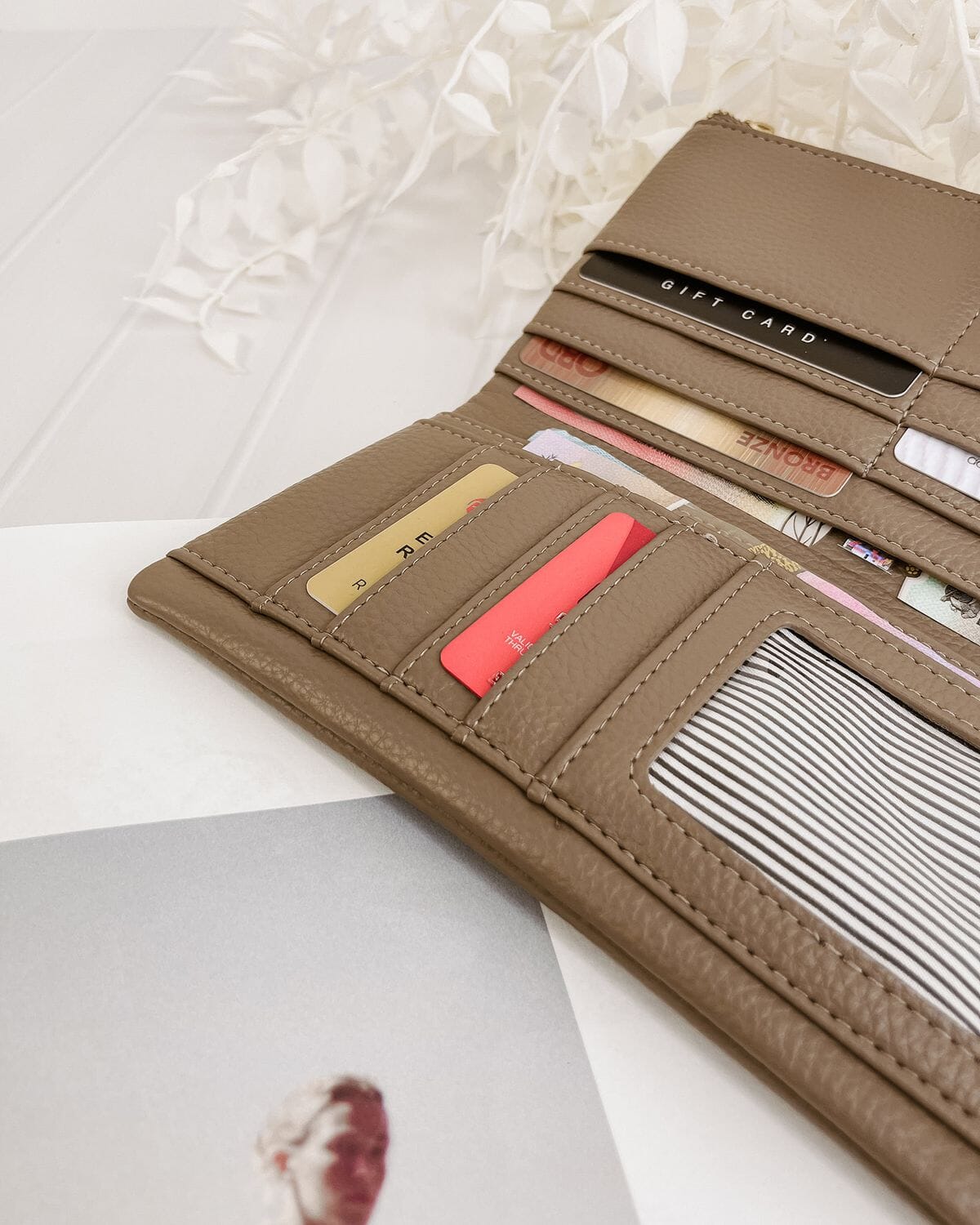 LOUENHIDE Stella Wallet - Coffee WALLET - Zabecca Living