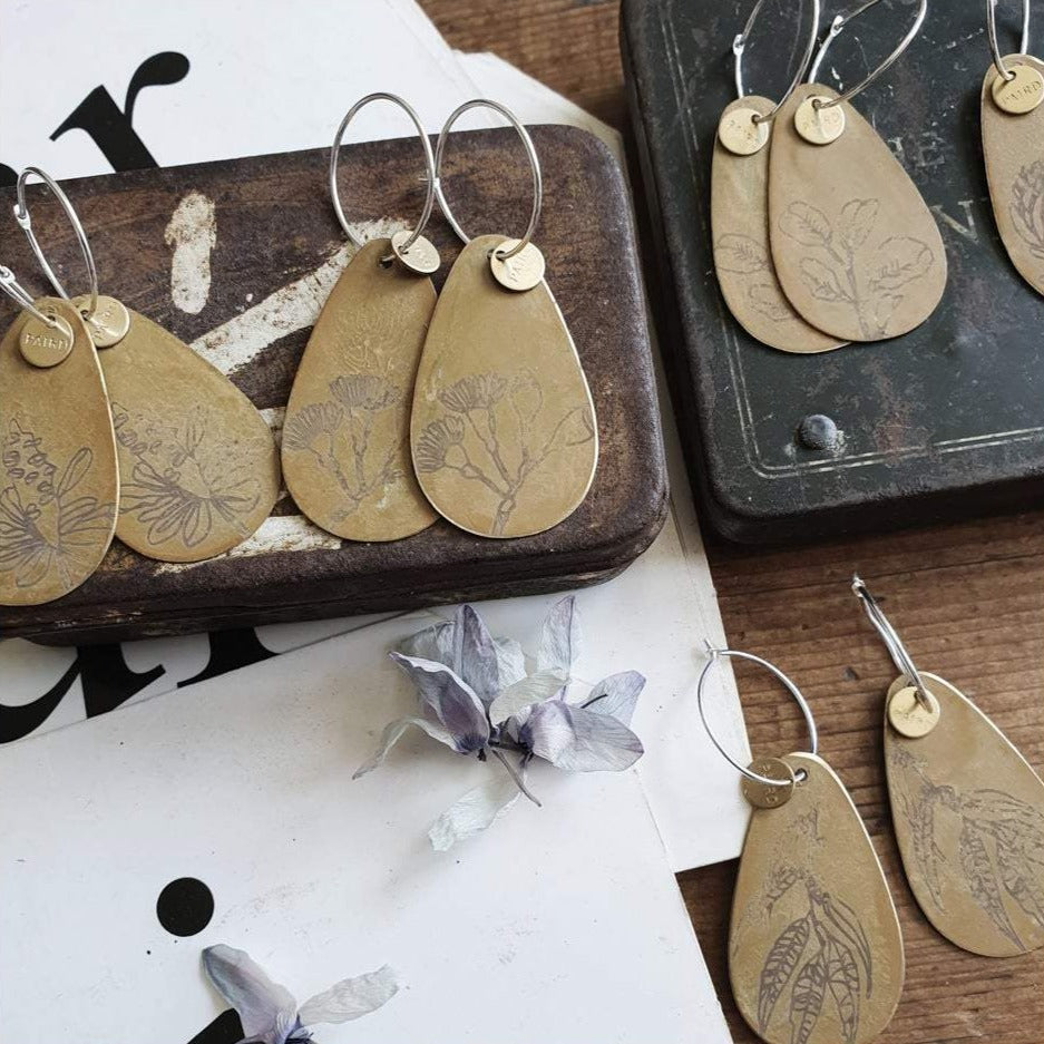 PAIRD Native Etching Hoops Earrings - Zabecca Living