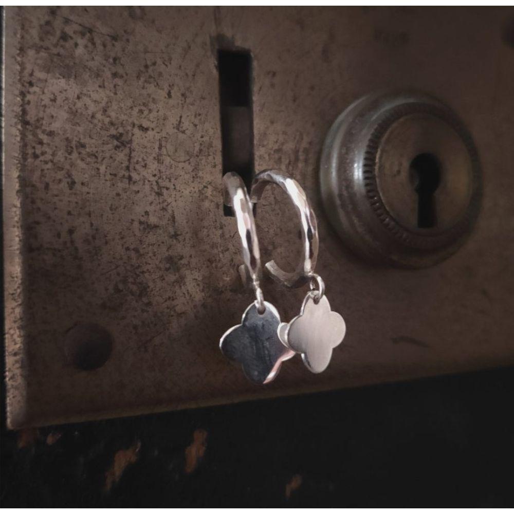 PAIRD Shooting Star Open Hoops Earrings - Zabecca Living