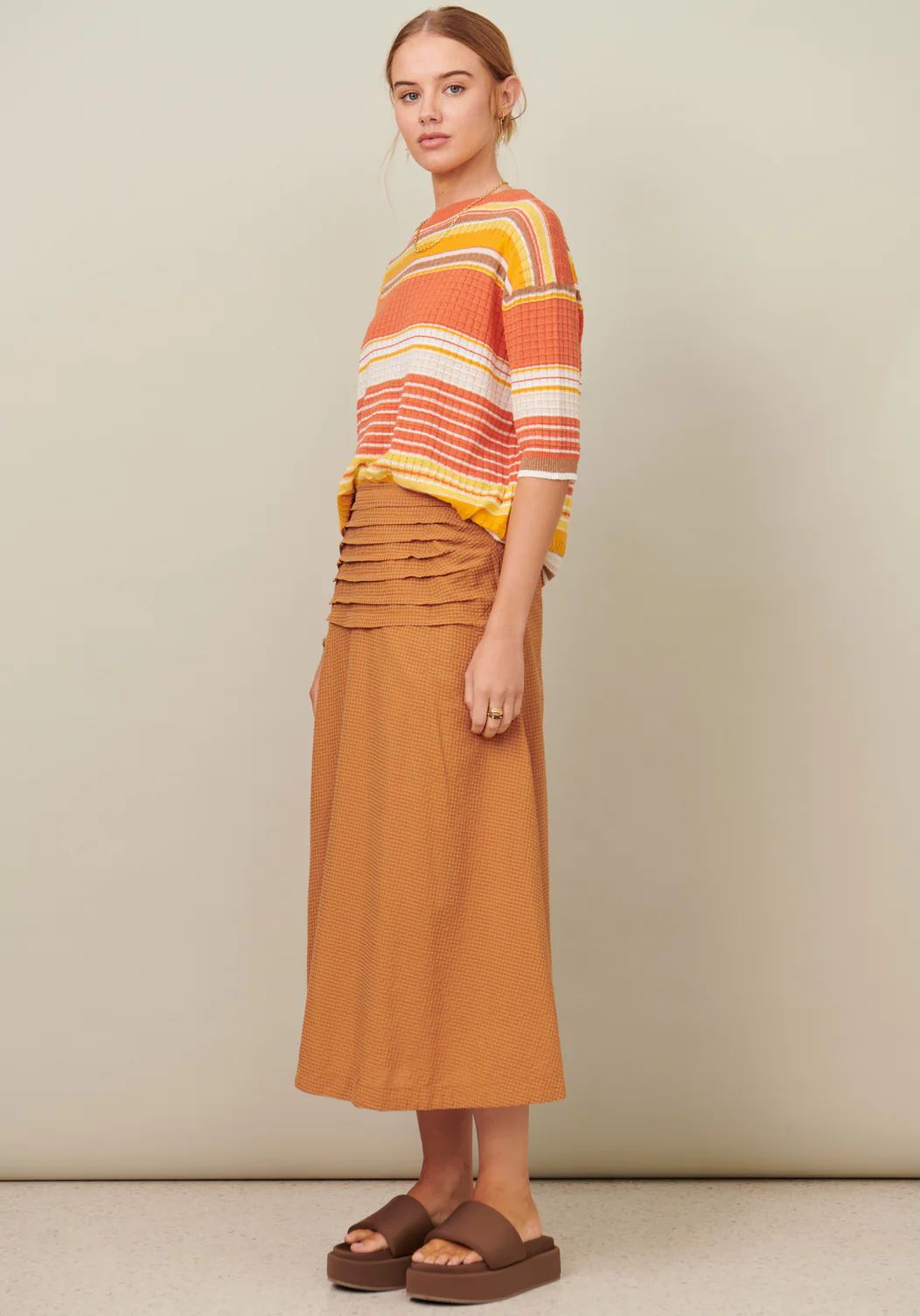POL Chloe T-shirt - Warm Stripe Tee - Zabecca Living