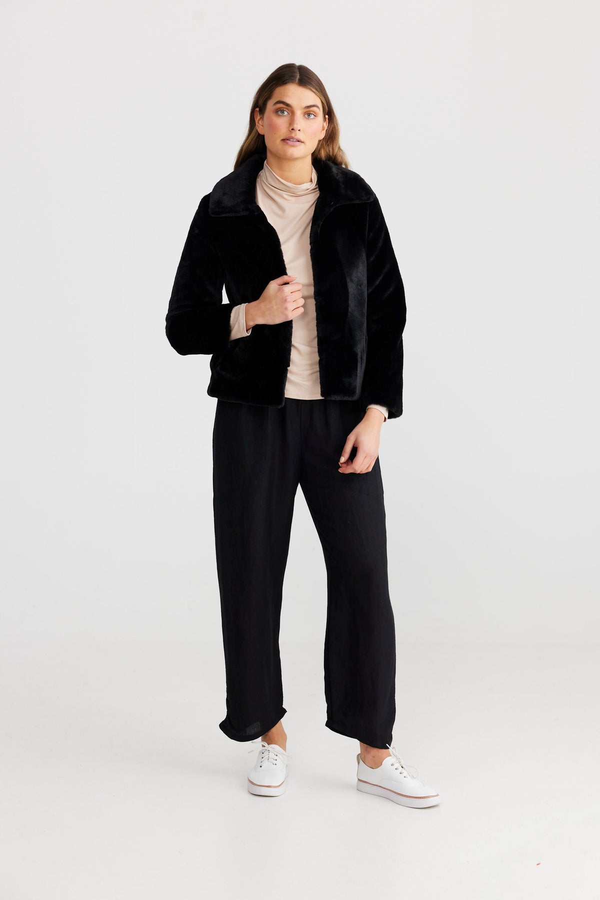 SHANTY Sofia Jacket - Black Jacket - Zabecca Living