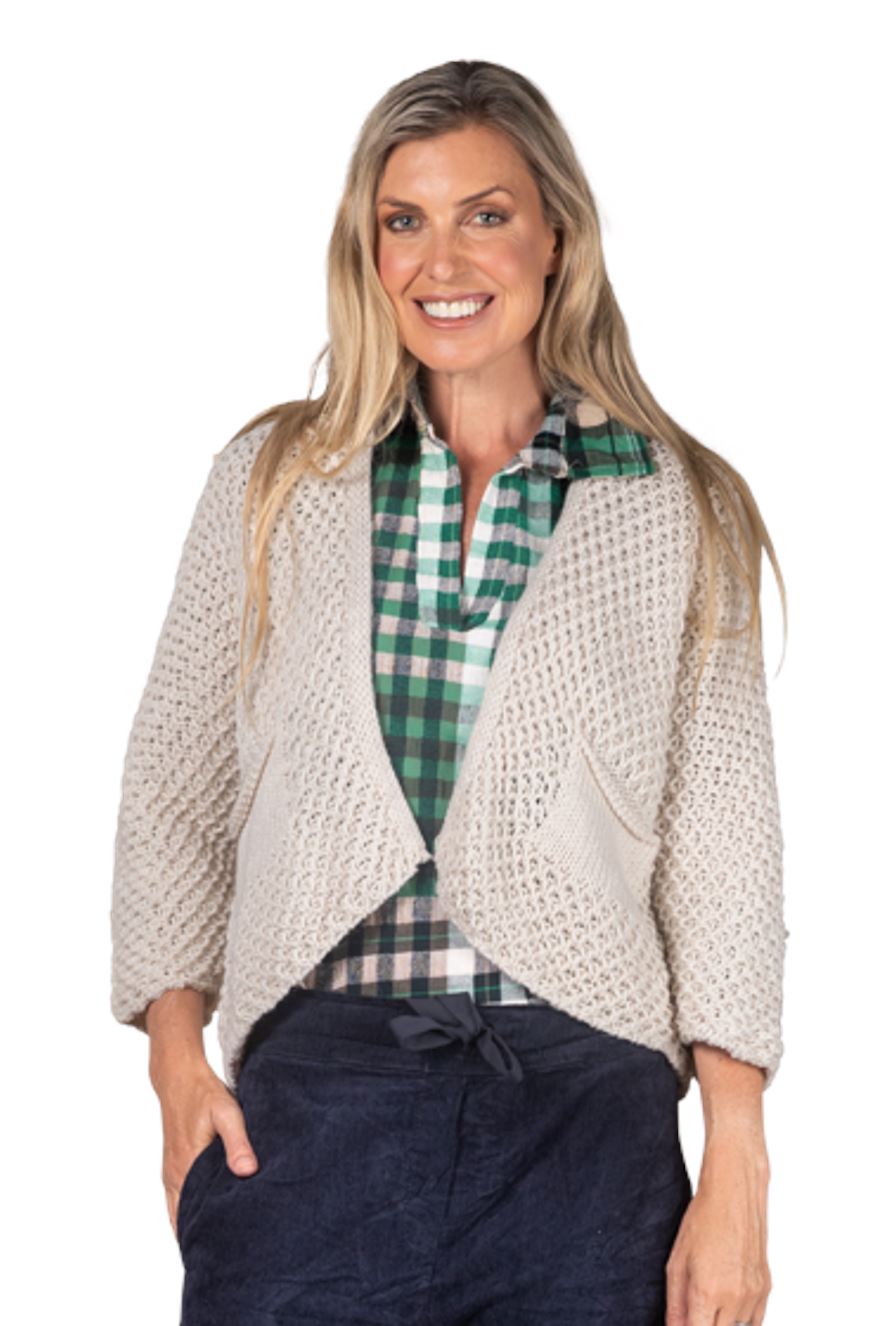 URBAN LUXURY Chunky Cardigan One Size - Cream Jumpers + Knitwear - Zabecca Living