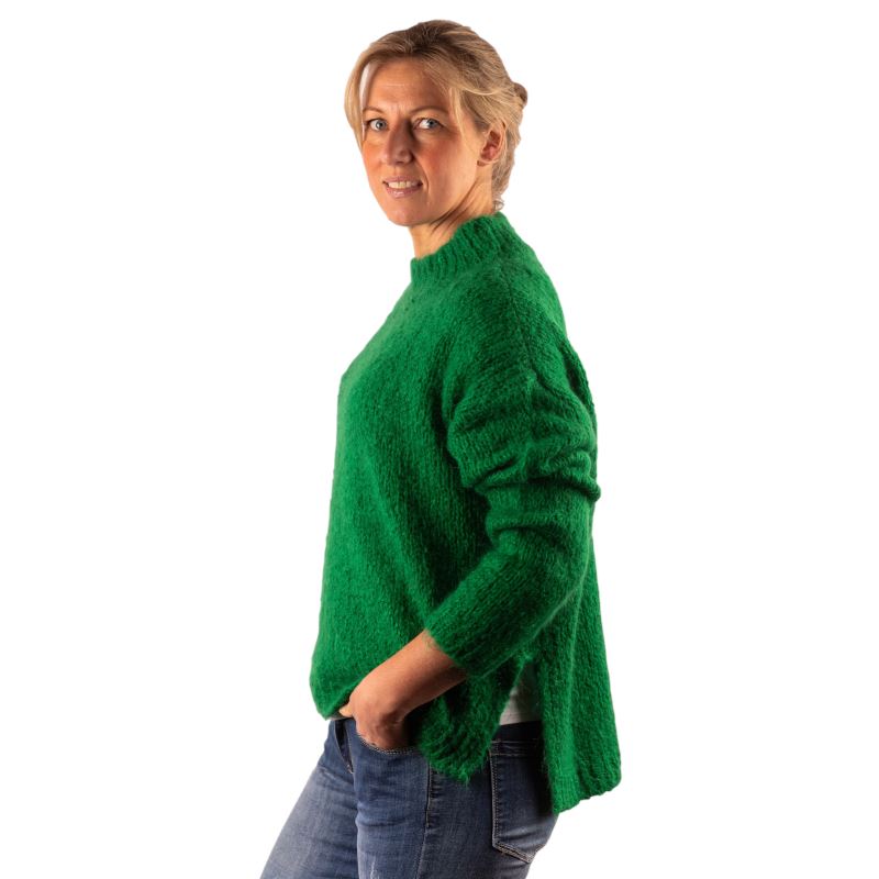 URBAN LUXURY Jumper - Emerald Jumpers + Knitwear - Zabecca Living