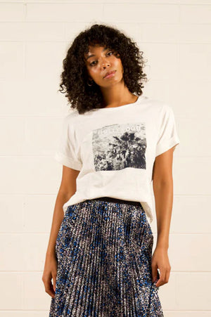 WE ARE THE OTHERS Jade Relaxed Tee - Hollywood Vintage Tee - Zabecca Living