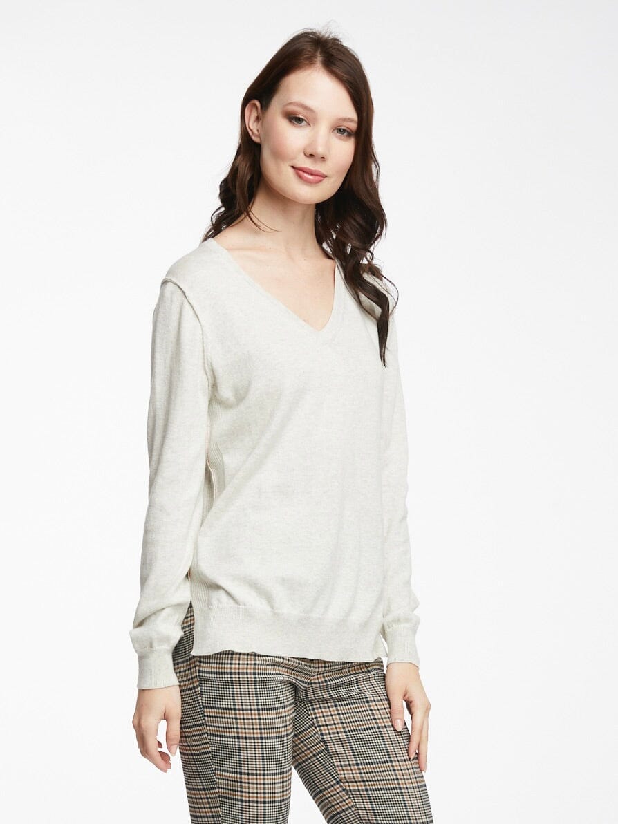 ZAKET & PLOVER Essential V - Light Marle Jumpers + Knitwear - Zabecca Living