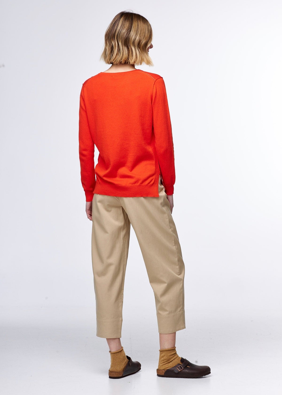 ZAKET & PLOVER Essential V - Tamarillo Jumpers + Knitwear - Zabecca Living